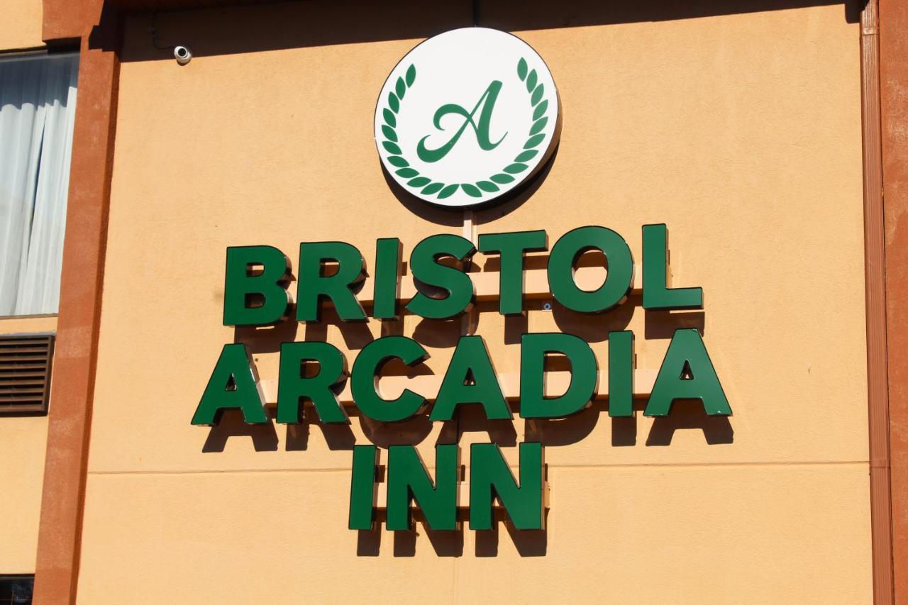 Bristol Arcadia Inn Esterno foto